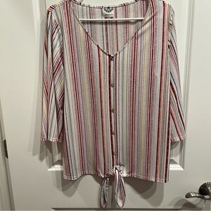 Late August Top Size L Vertical Striped 3/4 Sleeve Blouse.